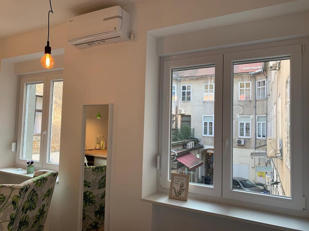Posedenie v ubytovaní Studio apartment in center of Zagreb "Vidra"