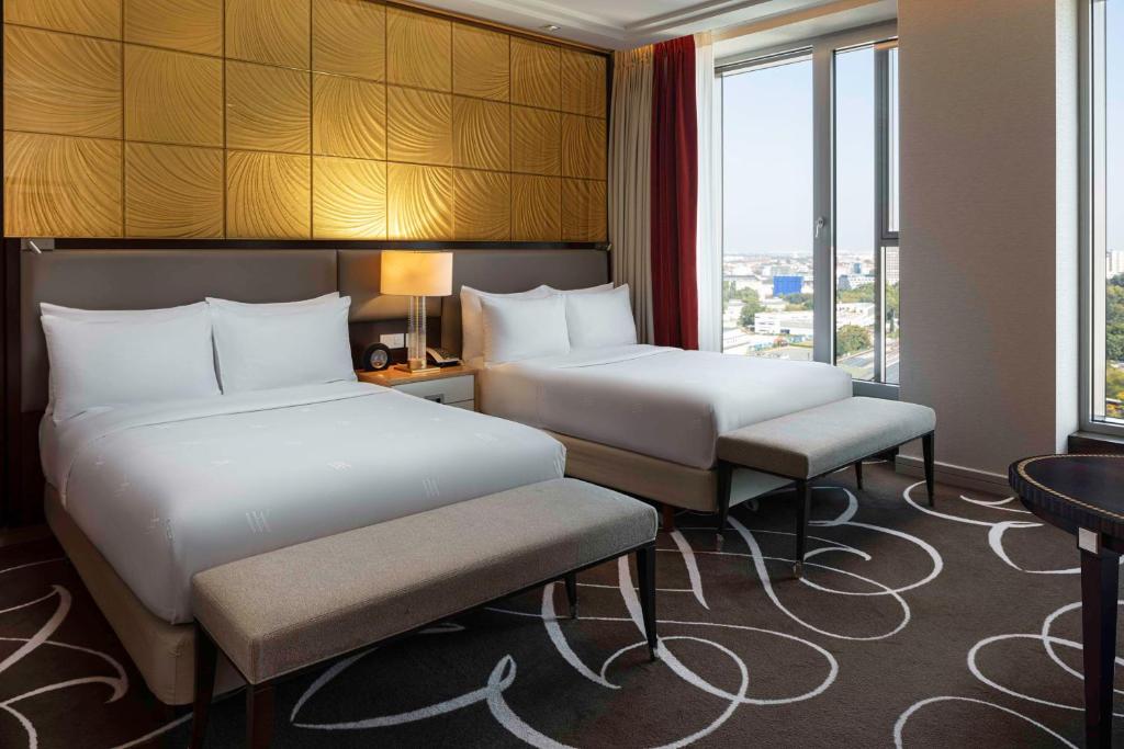 Waldorf Astoria Berlin - Resim 17