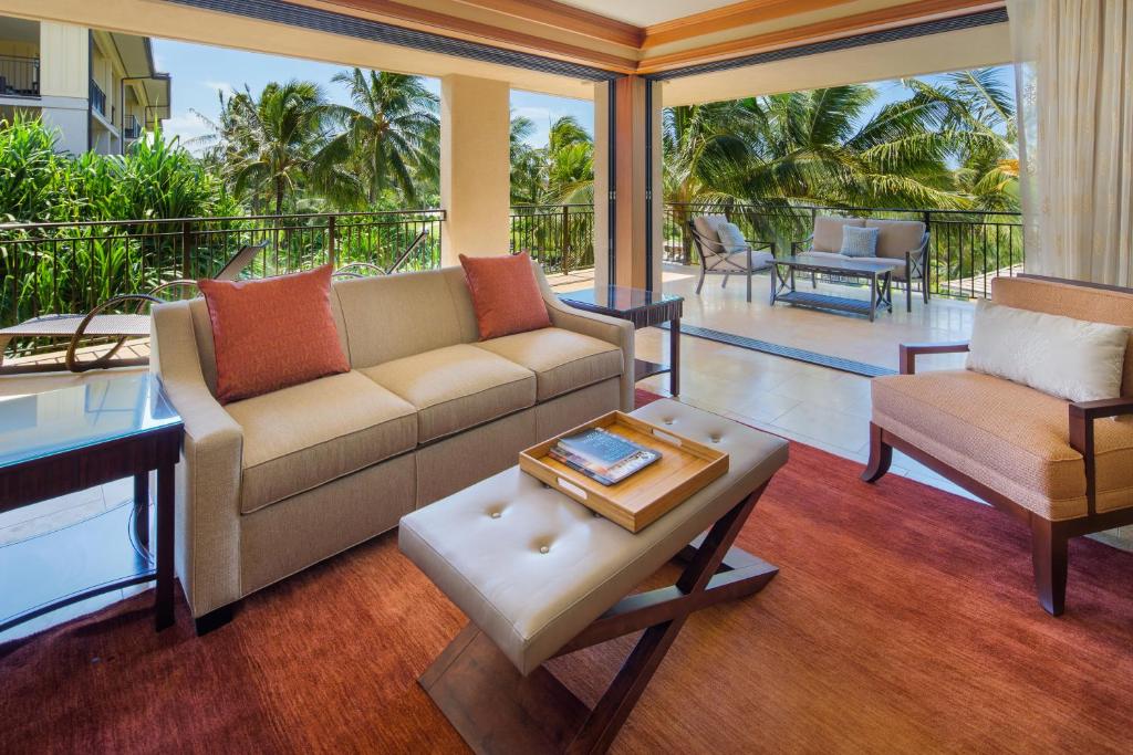 Posezení v ubytování Koloa Landing Resort at Po'ipu, Autograph Collection