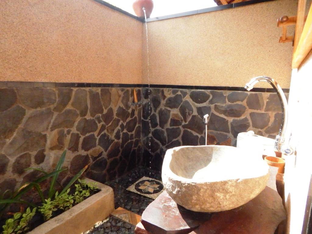 Yuda Menjangan Homestay - 5