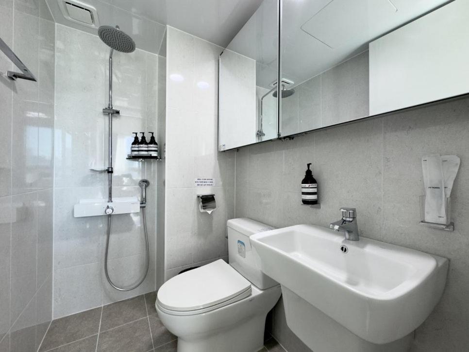 Bagno di Eunhasu D&M Residence