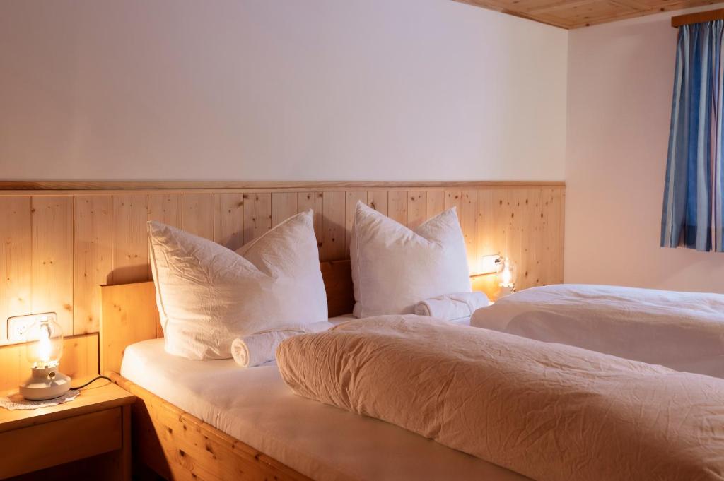 Postel nebo postele na pokoji v ubytování Haus Barbara