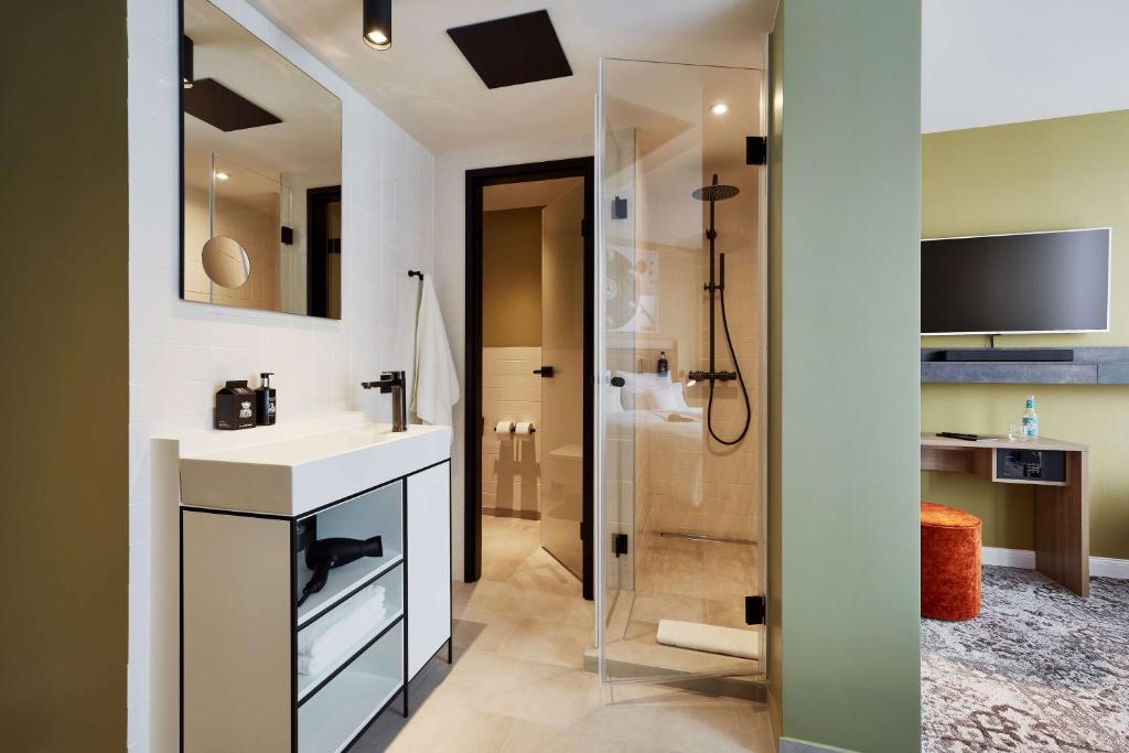 Me and All Hotel Hanover, by Hyatt - Resim 36