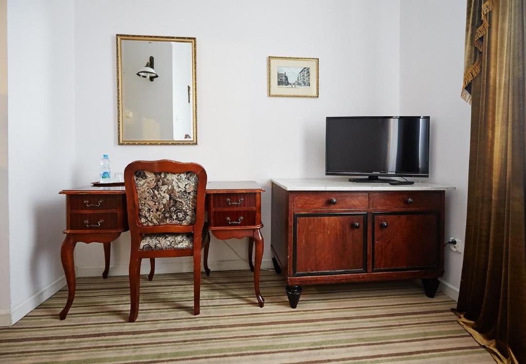 Hotel Palac w Myslecinku - Resim 30