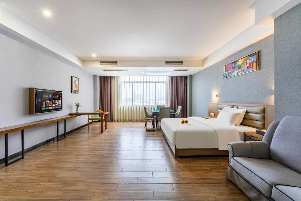 TV a/nebo společenská místnost v ubytování Yunli Boutique Hotel