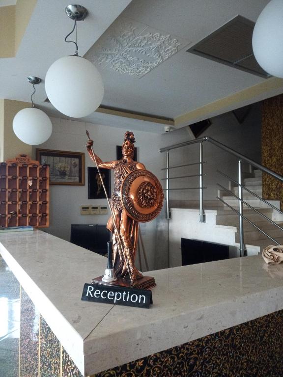 Vstupní hala nebo recepce v ubytování Prince Hotel Fier