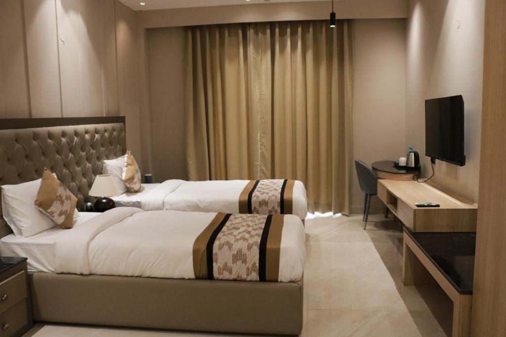 Fotografie z fotogalerie ubytování Infinity Stays Hotel Near Medanta Hospital v destinaci Gurgáon