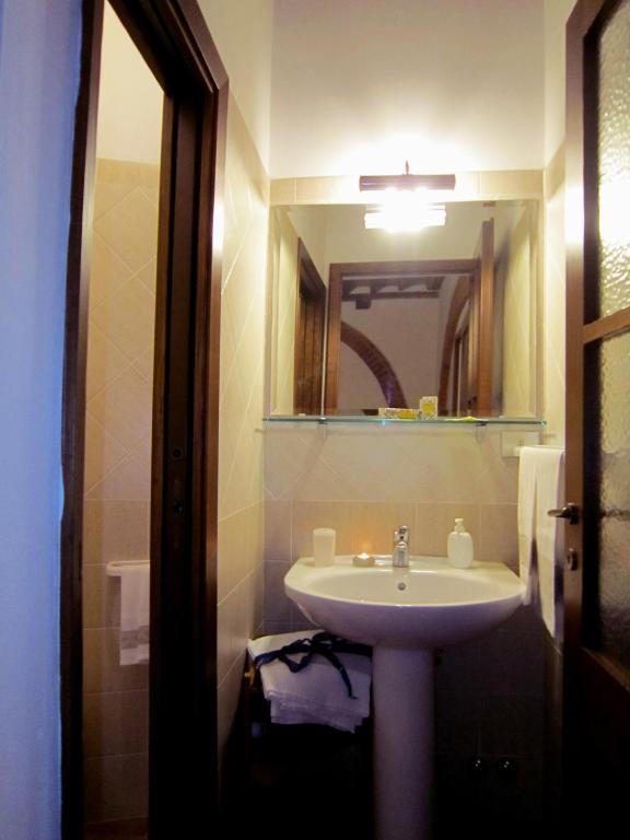 Koupelna v ubytování B&B Le Logge Di Sopra