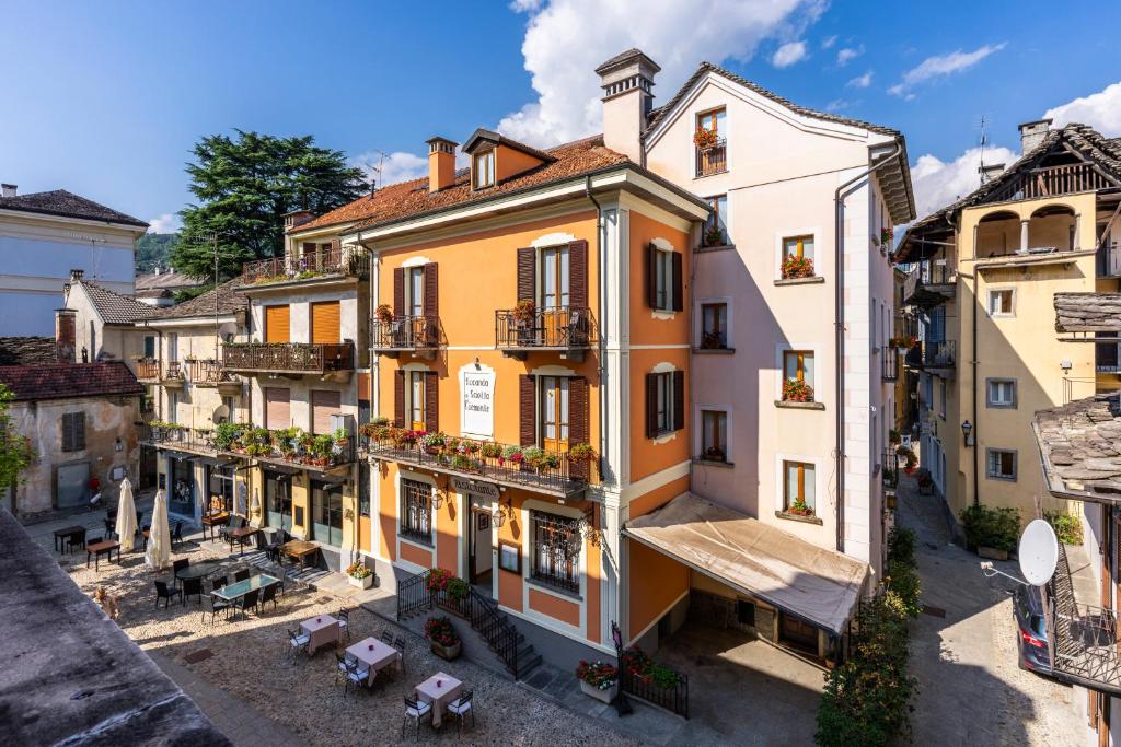 Budova, kde se aparthotel nachází