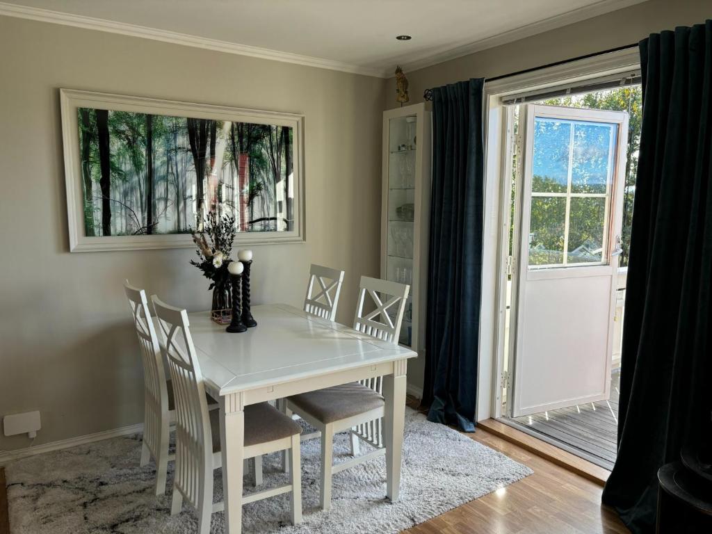 Fotografie z fotogalerie ubytování Konglefaret - apartment in Hønefoss v destinaci Honefoss