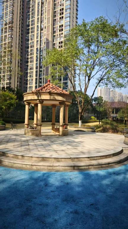 Πισίνα στο ή κοντά στο Home in Guilin, by Luhu Lake, recent scenes near airport
