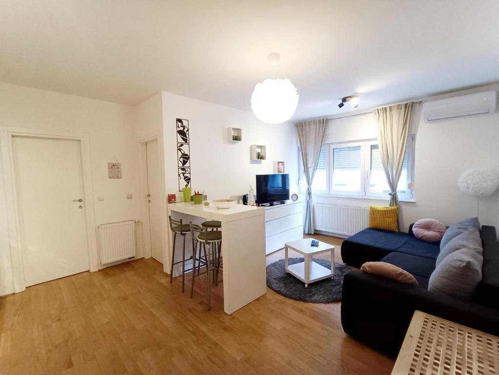 Nice and Sweet Apartment 2 - self check in