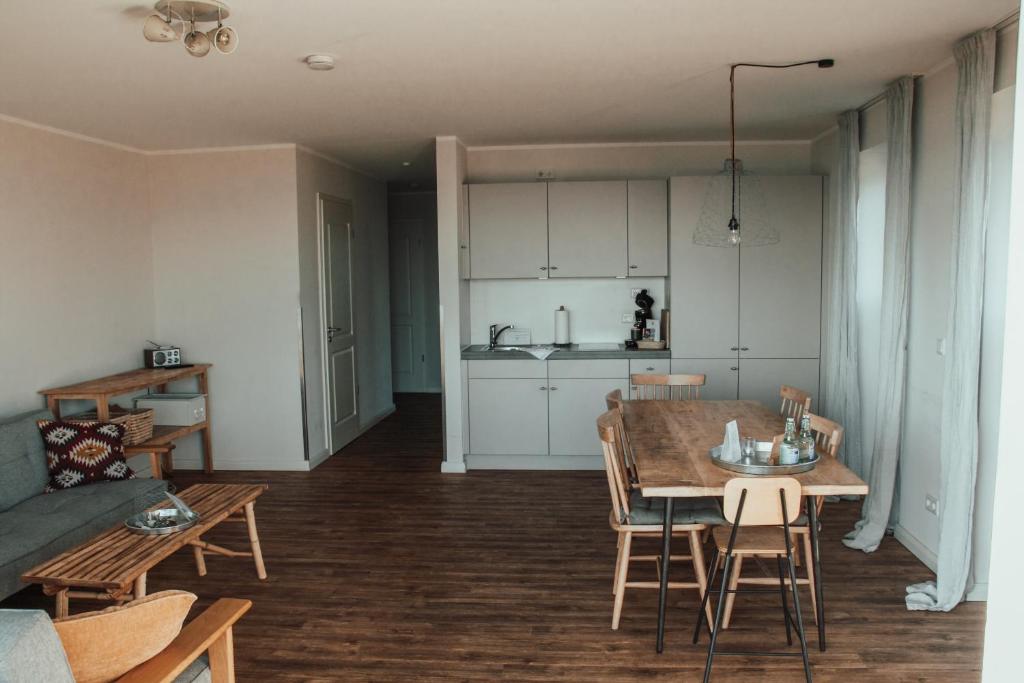 Ostsee-Strandhaus-Holnis - Junior Suite With Sea View