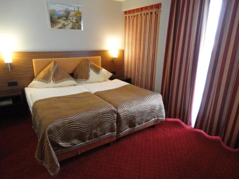 Grand Hotel Dream Main City Center - Resim 2