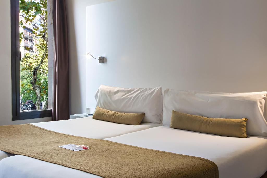 BCN Urbaness Hotels Del Comte - Resim 2