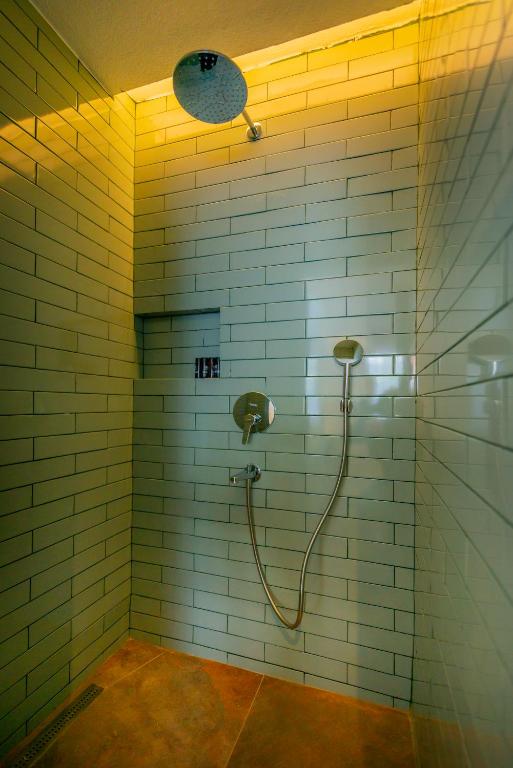 Koupelna v ubytování Nakas Hotel