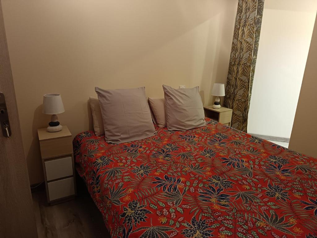 Postel nebo postele na pokoji v ubytování Chambre et table d'hôtes La Meule