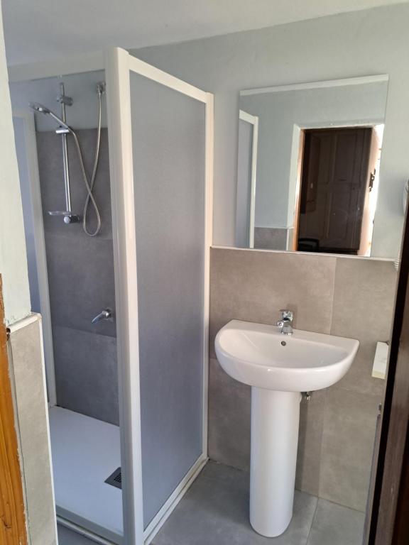 B&B Sangiorgio - Standard Double Room With Shared Bathroom
