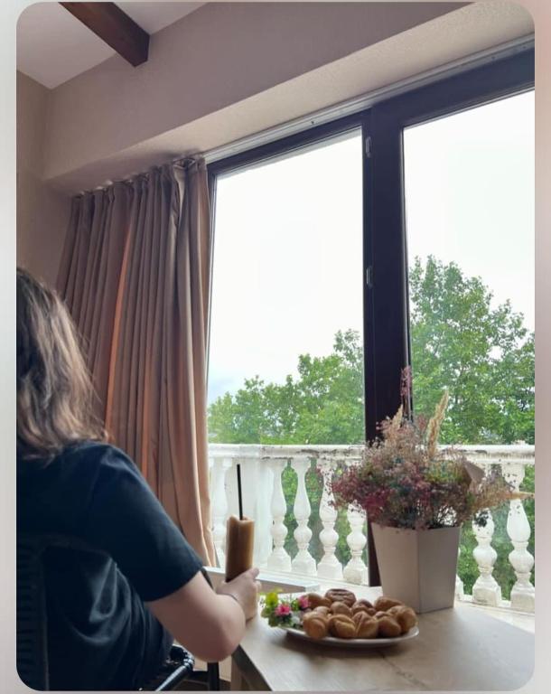 Jídlo v hotelu nebo okolí