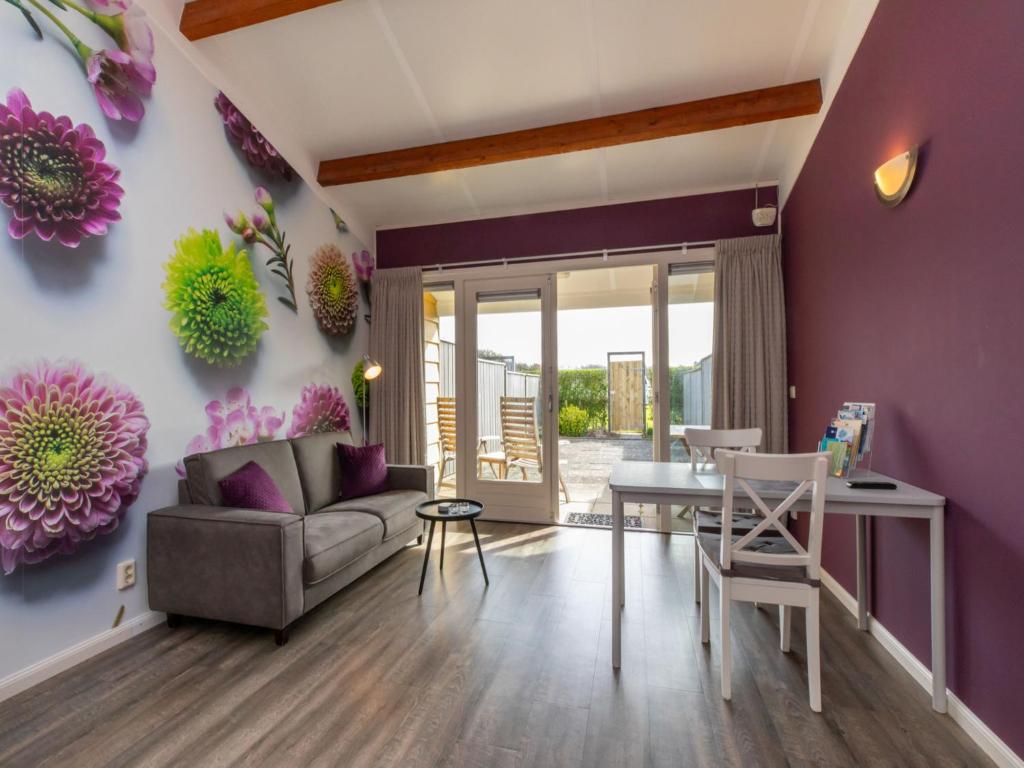 Χώρος καθιστικού στο Holiday Home 'T Bloemenhof Koudekerke by Interhome