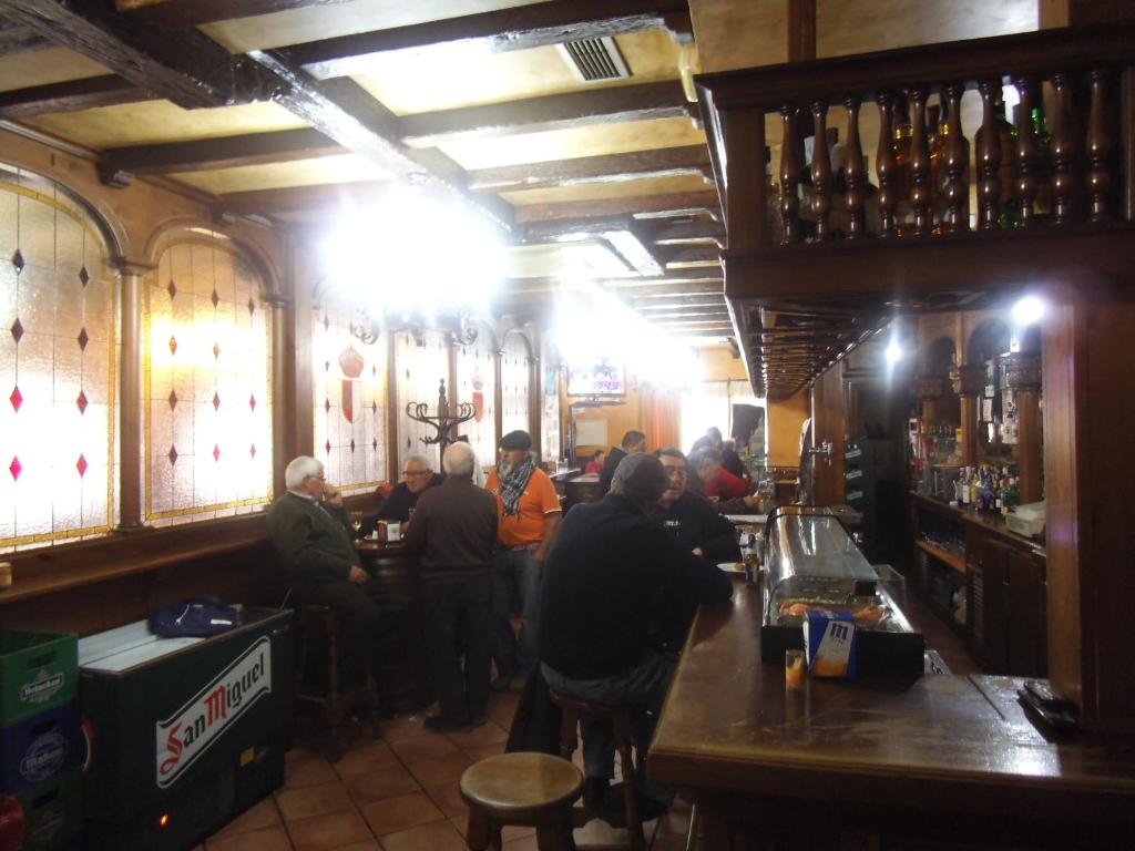 Restaurace v ubytování Hostal Los Galgos