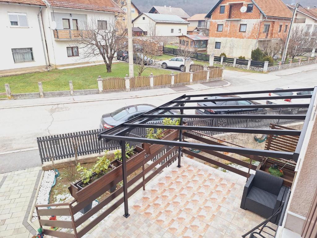 Balkón nebo terasa v ubytování Apartment Nina-bazen-klima-parking