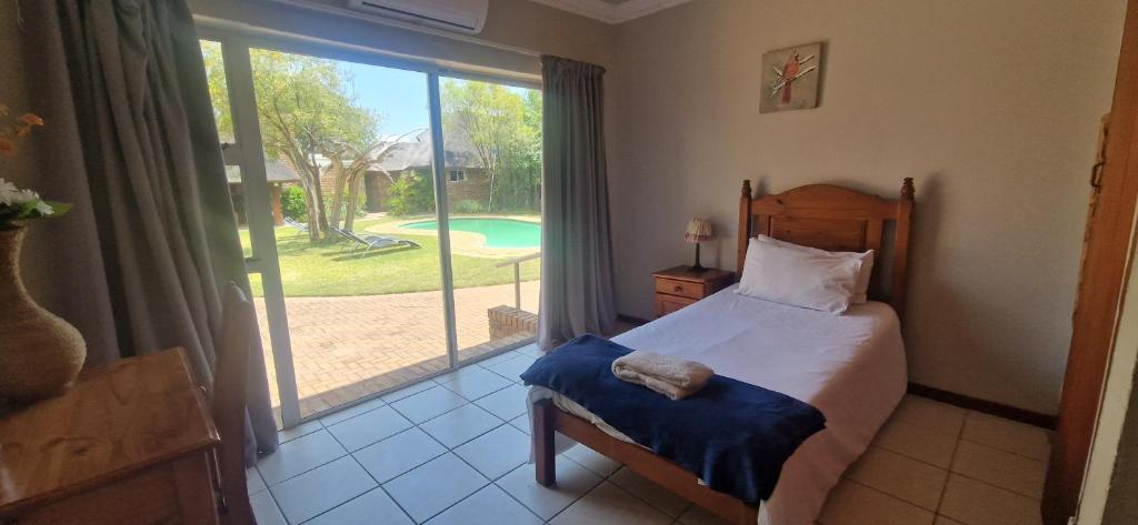 Tamboti Bush Lodge - Family Double Room