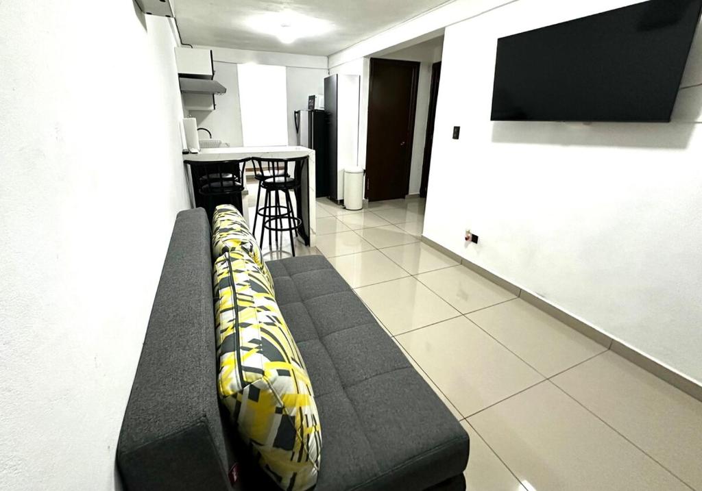 Apartamento en Santa tecla, Nueva San Salvador (precios actualizados 2025)