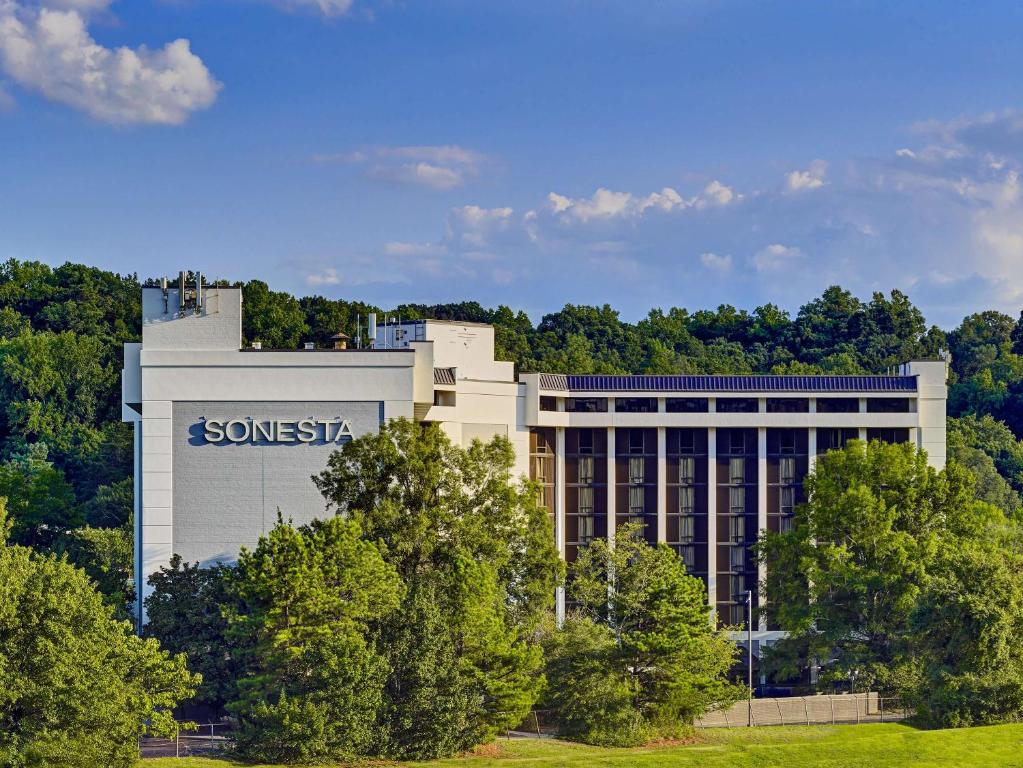 a building with a samsung sign on the side of it at Sonesta Atlanta Northwest Galleria - Marietta in Atlanta