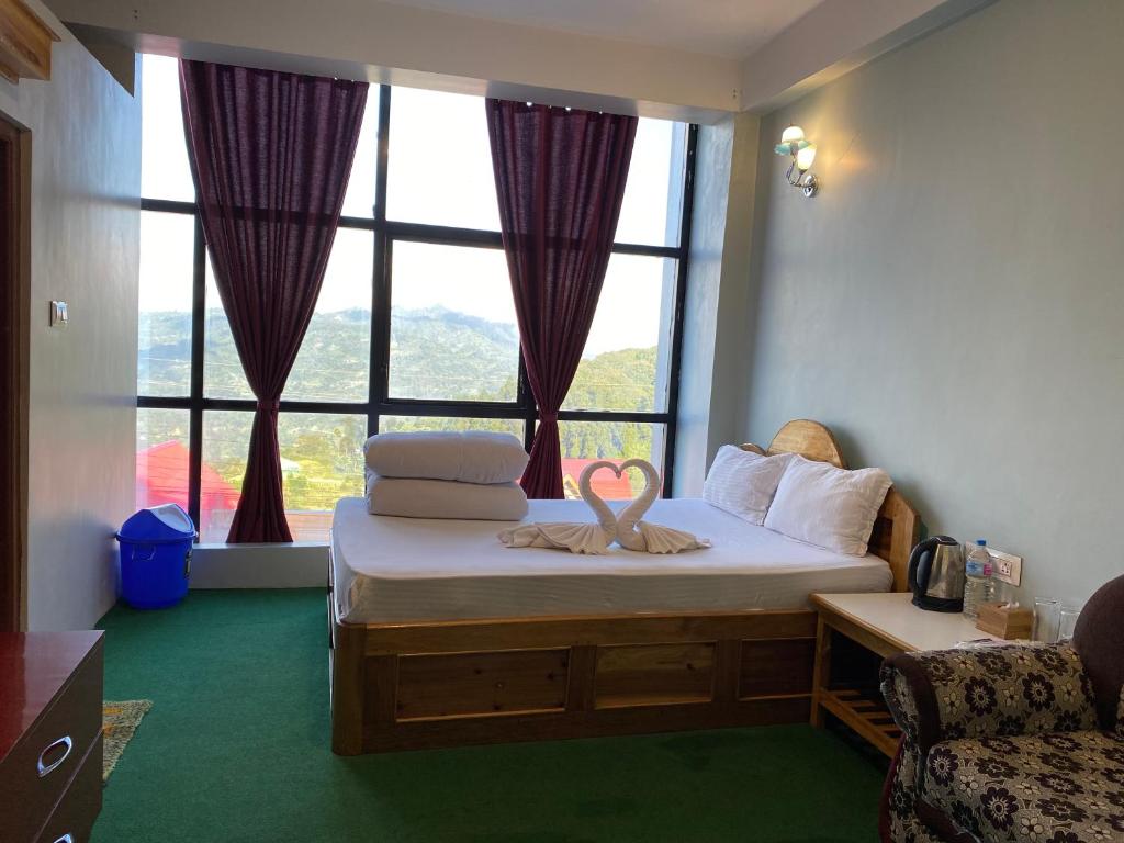 Fotografie z fotogalerie ubytování Hotel View Point and Lodge, Kanyam v destinaci Suryodaya