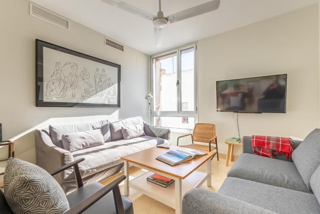 Tentudia Charming Apartments with Private Roof-Top or Patio in San Bernardo By OCityzen - 8