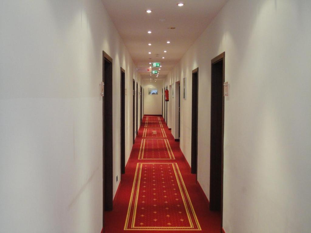 Grand Hotel Dream Main City Center - Resim 12