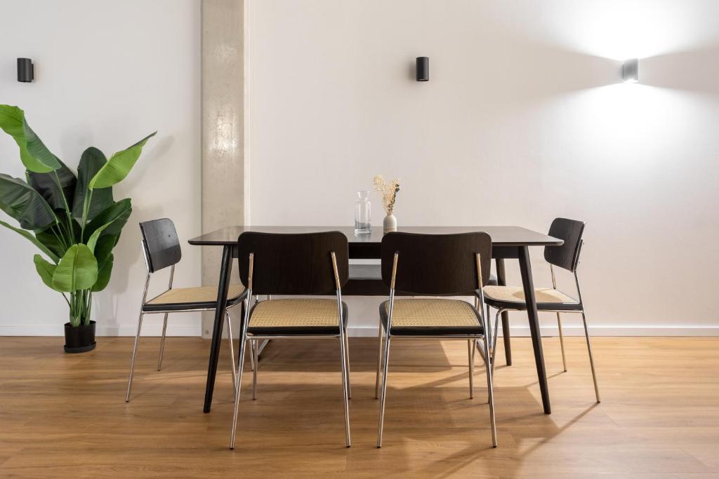 Global Living I TheGraf - East Side Gallery - Resim 14