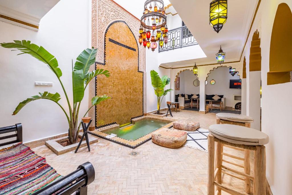 Riad el hana en centre ville rooftop et bassin — photo 2