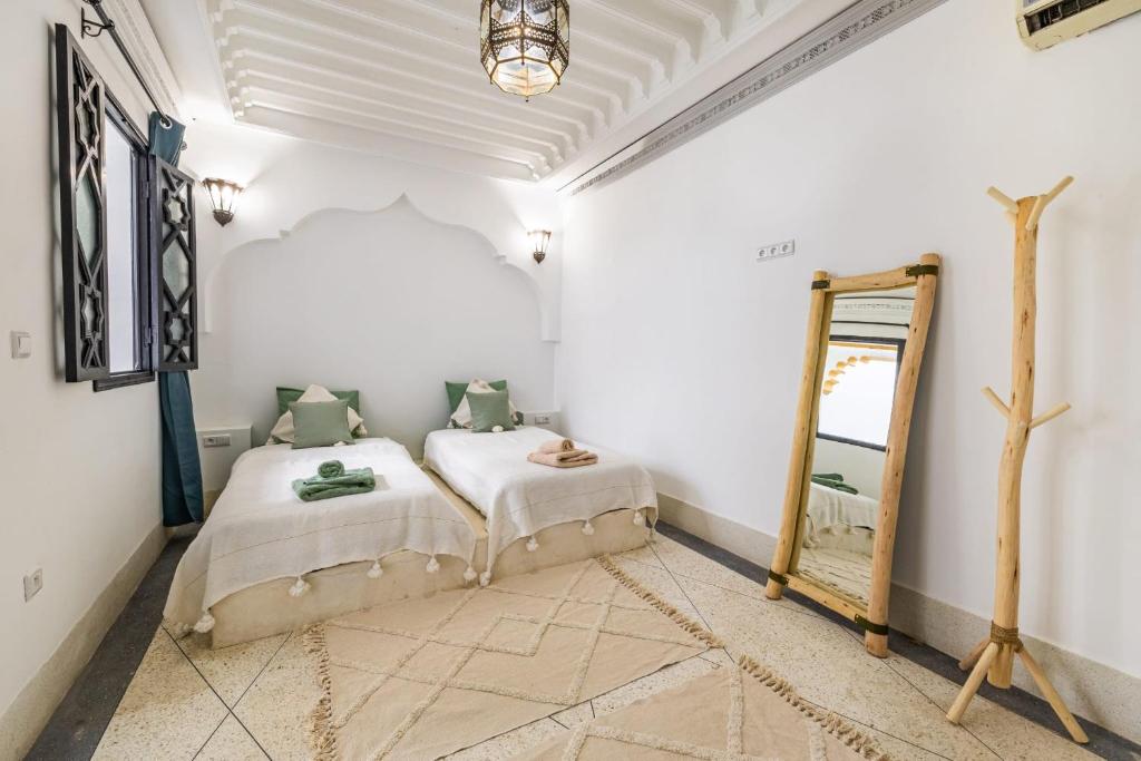 Riad el hana en centre ville rooftop et bassin — photo 8