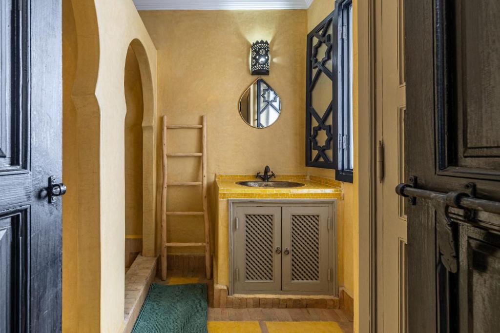 Riad el hana en centre ville rooftop et bassin — photo 4