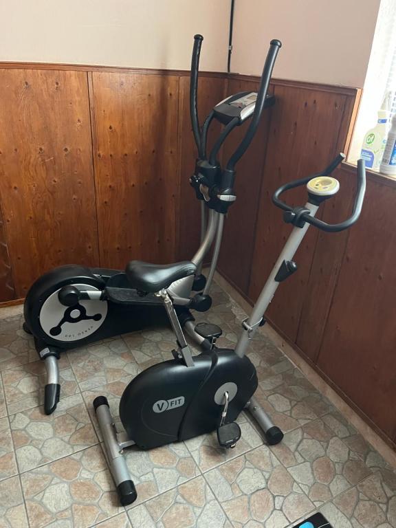 Fitness centrum a/nebo fitness zařízení v ubytování Hotel MERIDA