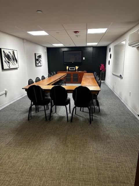 Konferenční prostory v ubytování Super 8 by Wyndham Mount Laurel