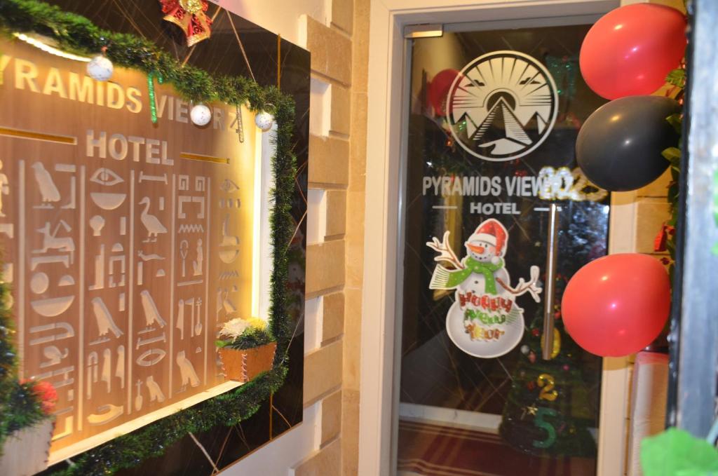 Fotografie z fotogalerie ubytování Pyramids View R Z Hotel v Káhiře