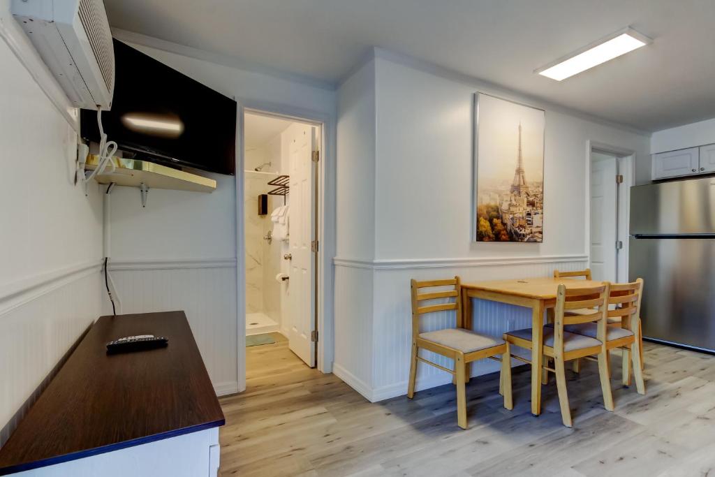 Carousel Suites -Redington Shores - 一卧室公寓