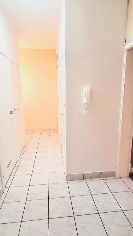 Fotografie z fotogalerie ubytování Room For Rent in Antwerpen v Antverpách