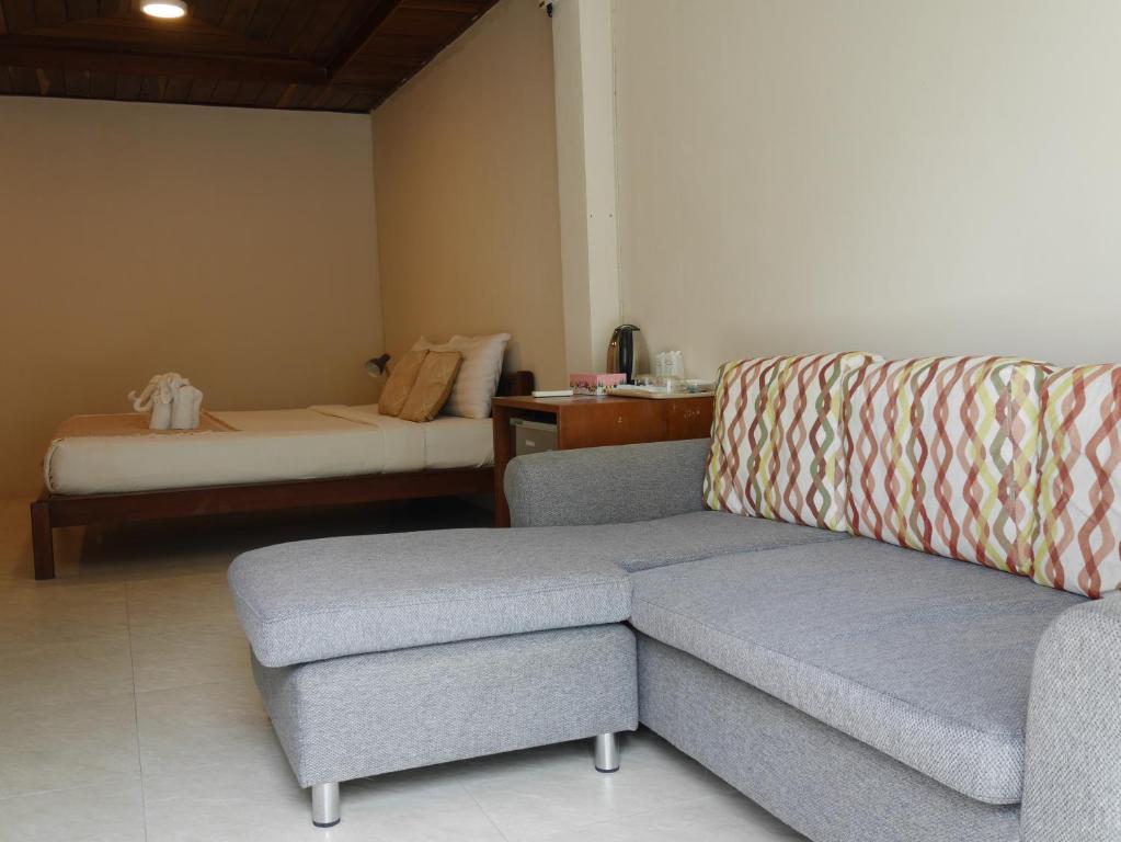 Photo from Nice to see you Bed and Breakfast in Ko Lipe, Satun Province, Thailand