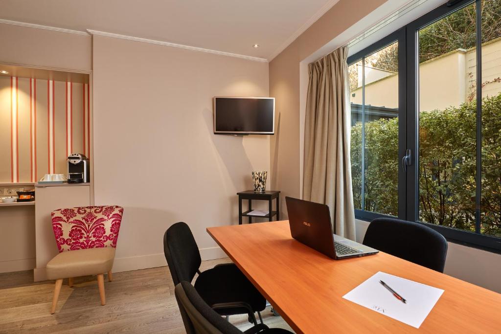 Hôtel Vic Eiffel - Resim 18