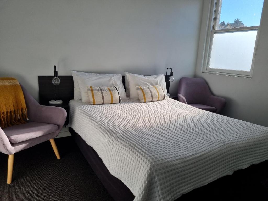 Postel nebo postele na pokoji v ubytování Doctor Syntax Hotel