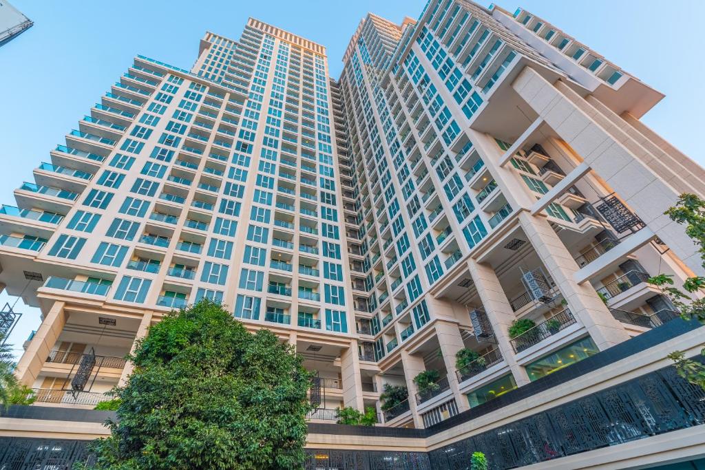 City Garden Tower - Image 2