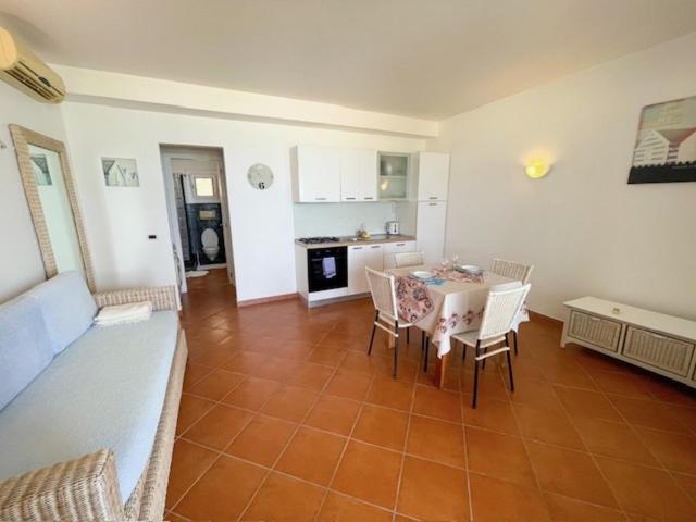 Kuchyň nebo kuchyňský kout v ubytování Porto Antigo II Ocean Appartment