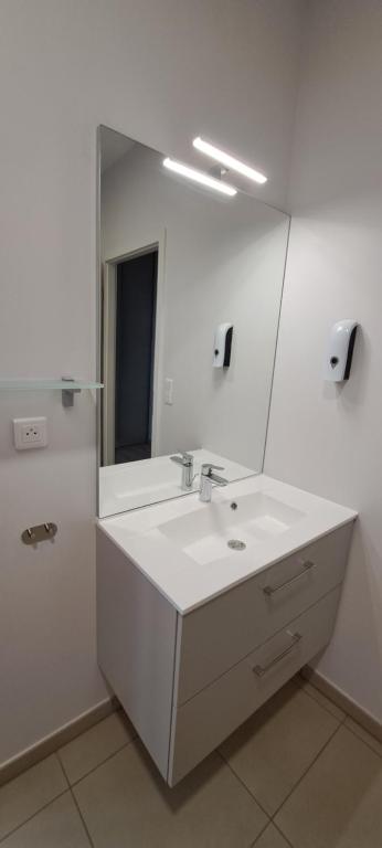 Le Nid Douillet - Parking, Borne VE et Fibre – photo 16