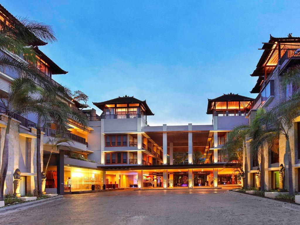 Budova, kde se hotel nachází