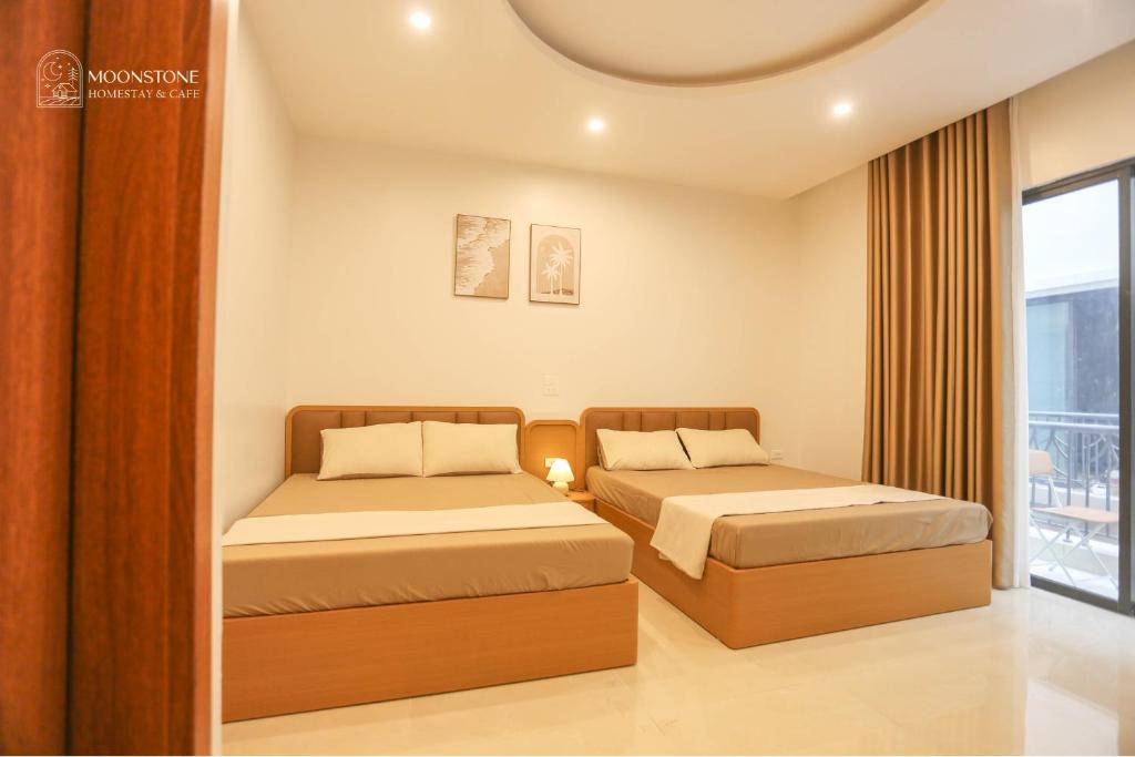 Moonstone Homestay & Cafe - Vinhomes Ocean Park 2 - Deluxe Queen Kamer Met 2 Queensize Bedden