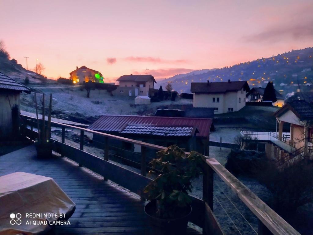Appartement Maison Vosgienne La Bresse Centre - Apartment With Mountain View